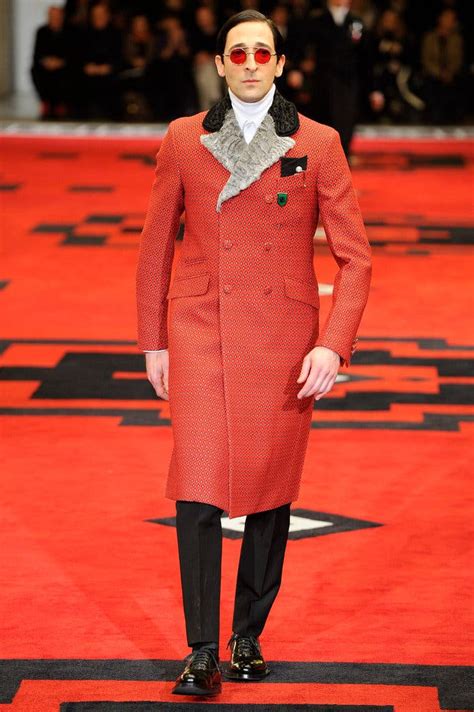 prada men's collection premiere in milan in 2012|Prada men's show casting.